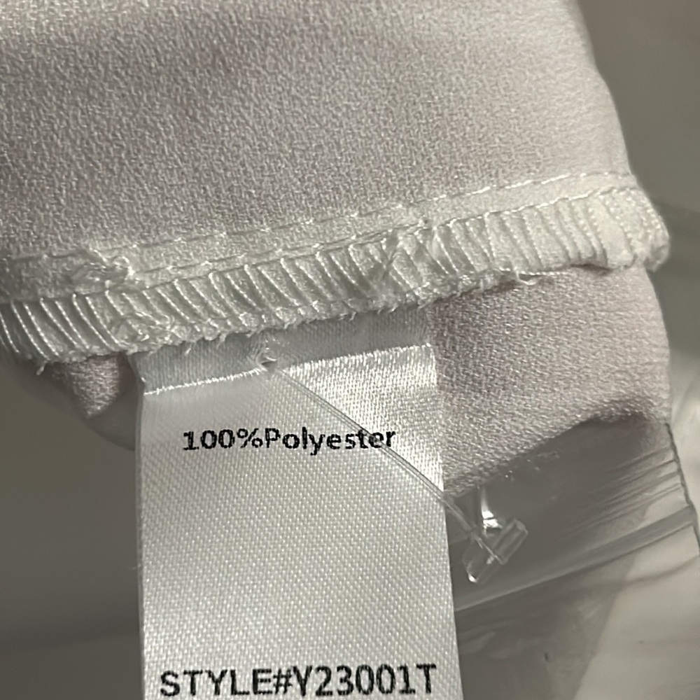 White Selena Blouse
POMANDER PLACE - Picture 8 of 11